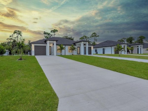 4913/4915 S Leonard Blvd S, Lehigh Acres, FL 33973