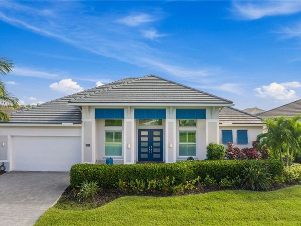 9374 Orchid Cove Circle, Vero Beach, FL 32963