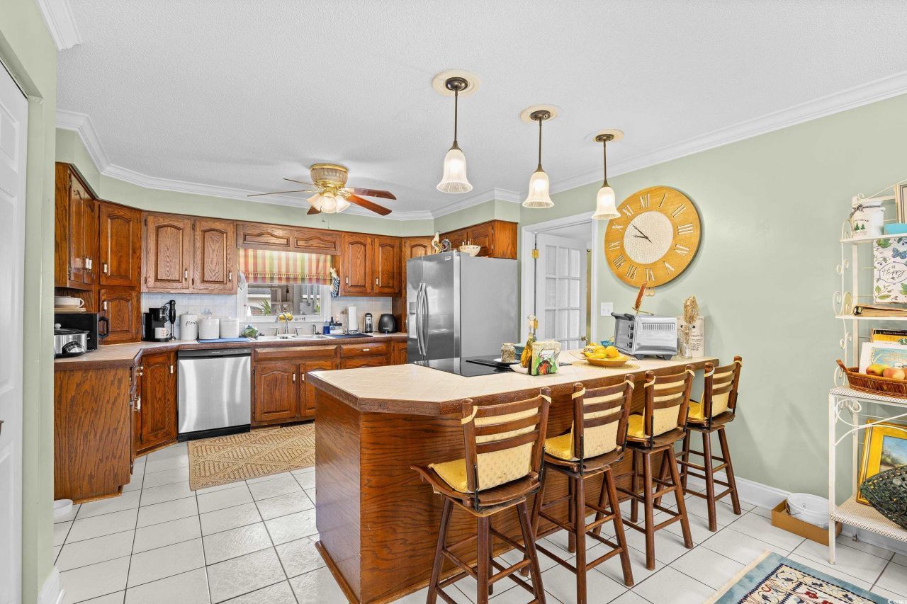 202 Greenleaf Circle Photo 10