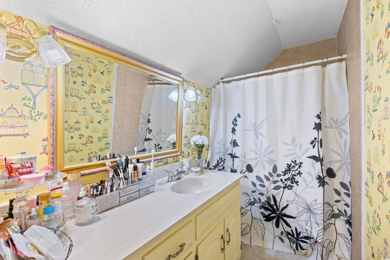 202 Greenleaf Circle Photo 20