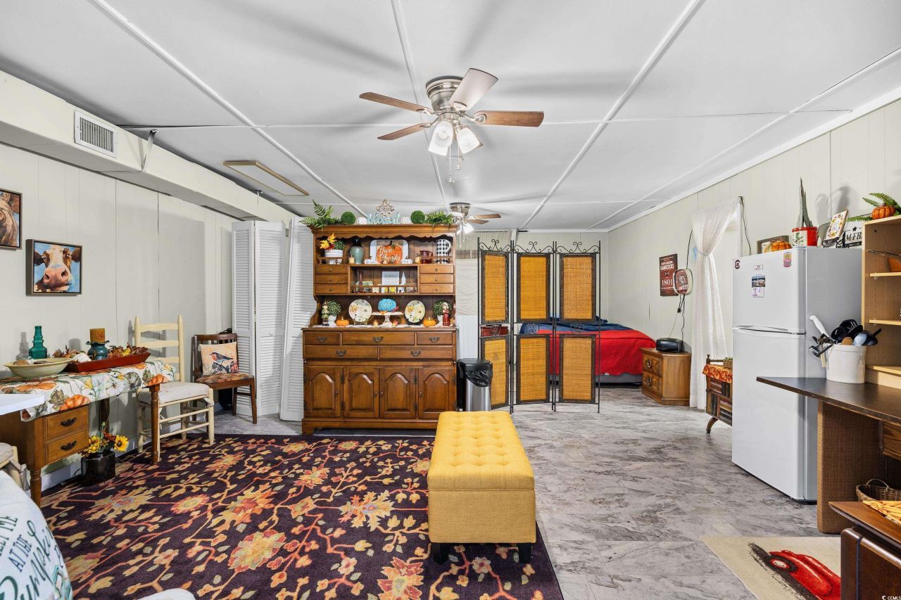 202 Greenleaf Circle Photo 31