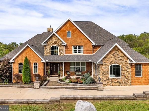 163 WHISPERING LANE, MONTOURSVILLE, PA 17754