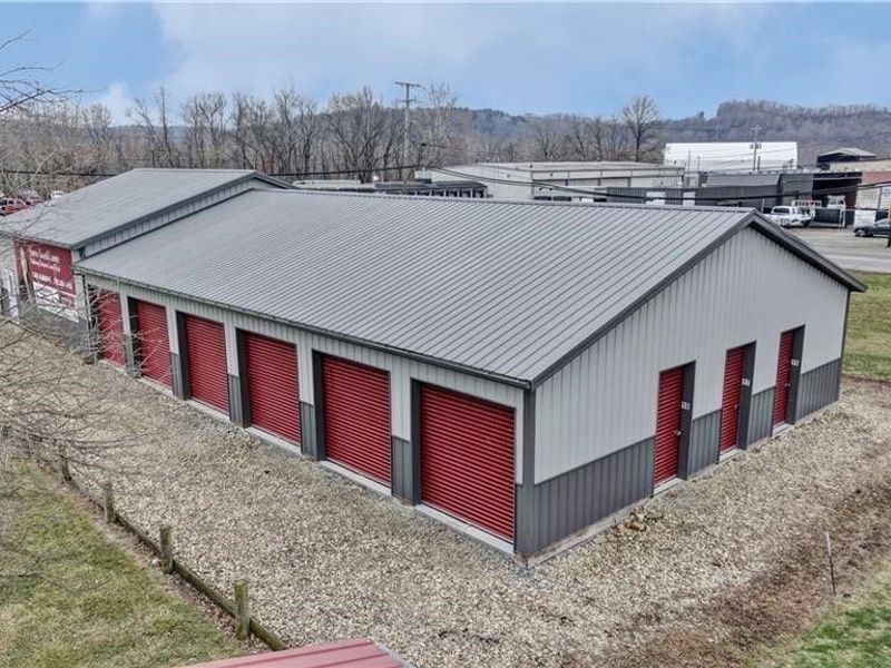 Front Avenue SW, New Philadelphia, OH 44663 Photo 4