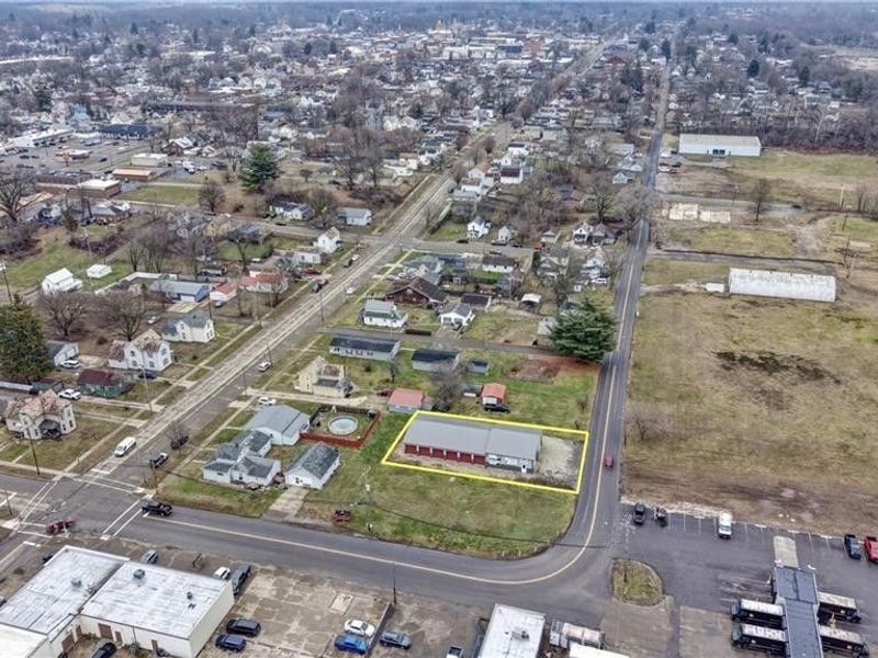 Front Avenue SW, New Philadelphia, OH 44663 Photo 5