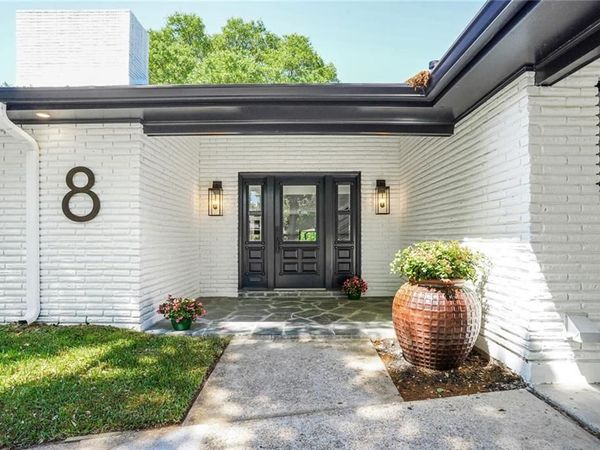 8 PARK ISLAND Drive, New Orleans, LA 70122