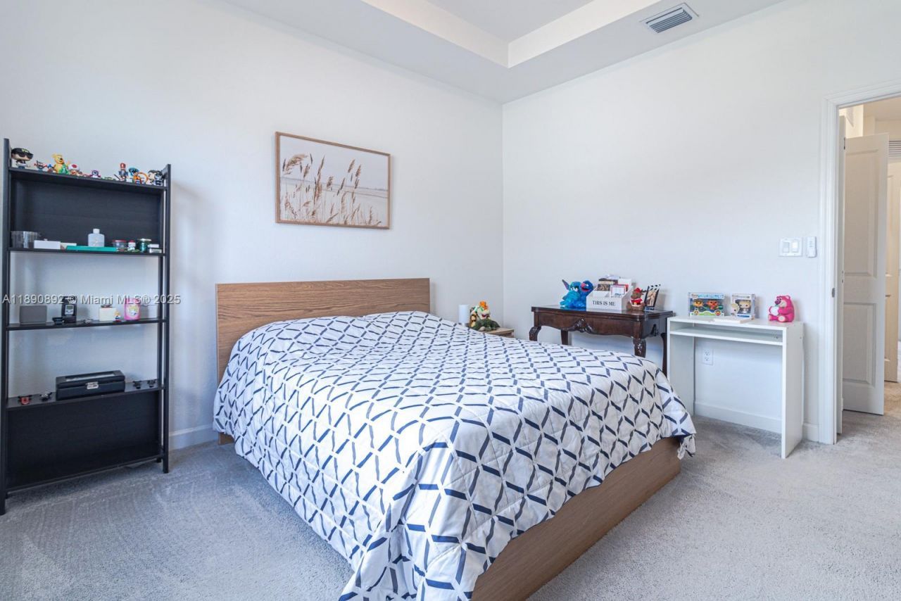 12509 NW 23rd Pl, Miami, FL 33167 Photo