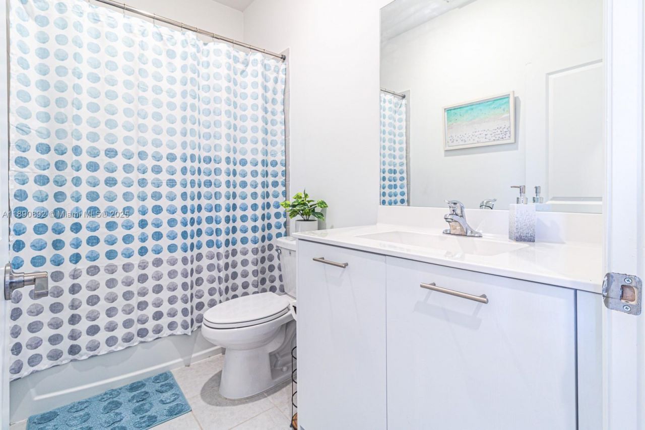 12509 NW 23rd Pl, Miami, FL 33167 Photo