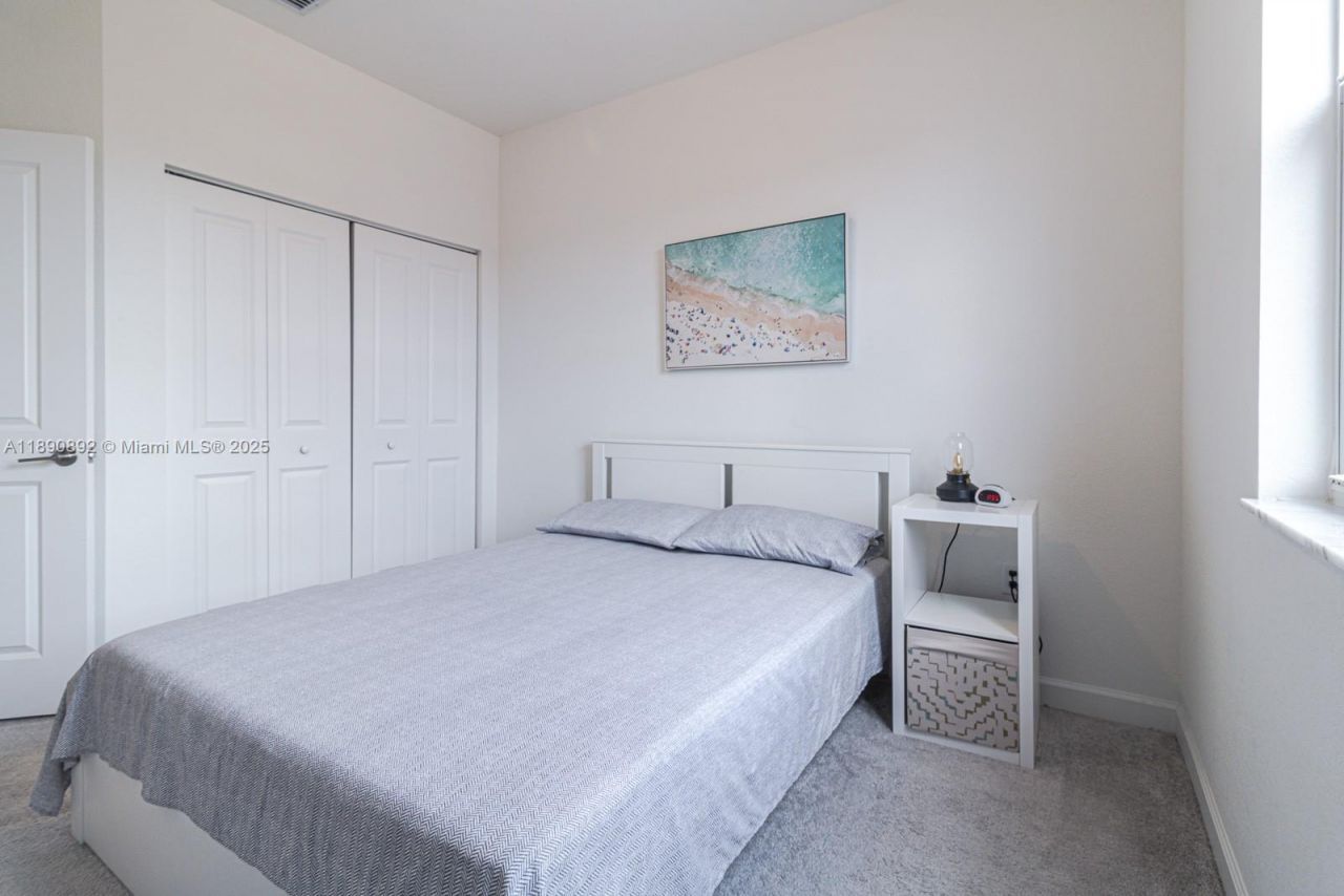 12509 NW 23rd Pl, Miami, FL 33167 Photo