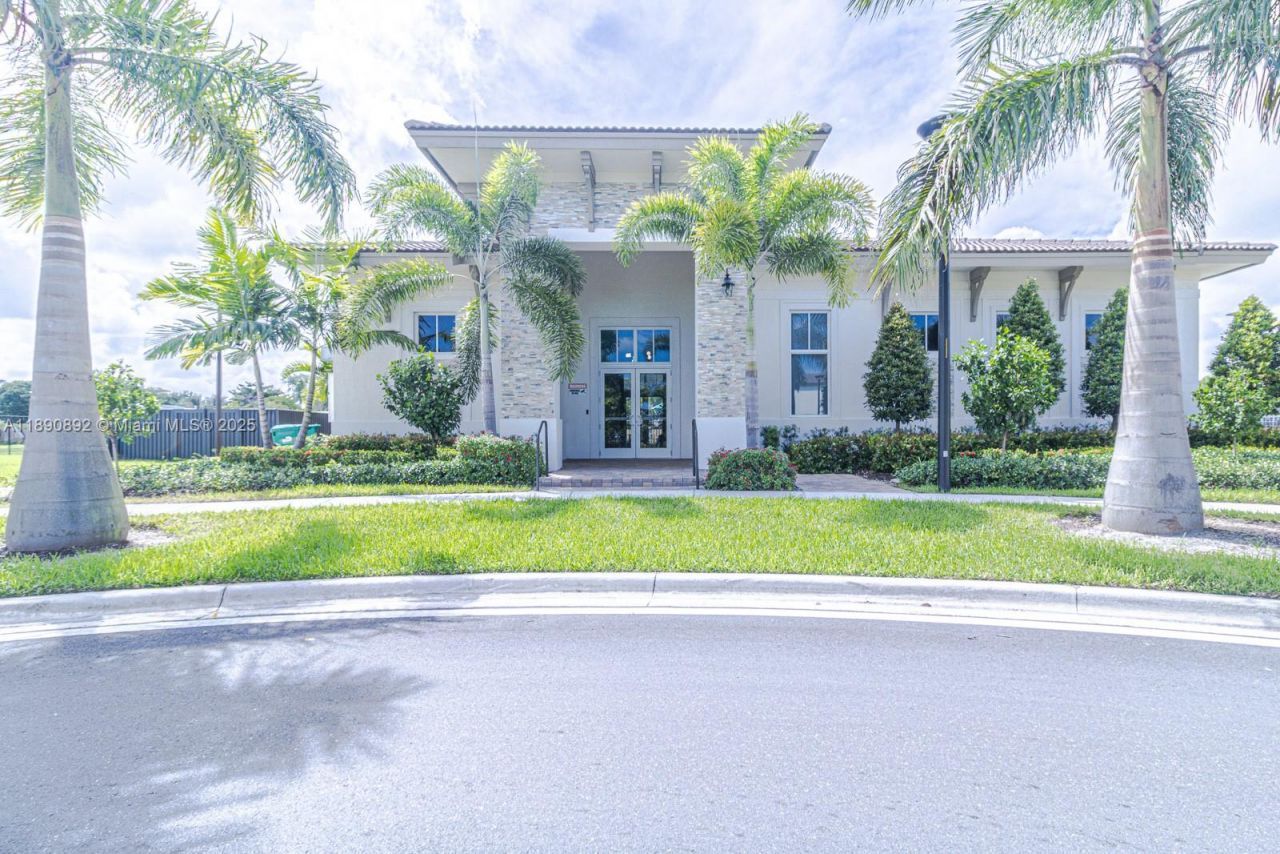 12509 NW 23rd Pl, Miami, FL 33167 Photo