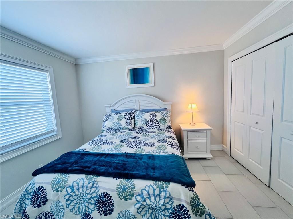 5 Bluebill Ave, Unit 303-1, Naples, FL 34108 Photo