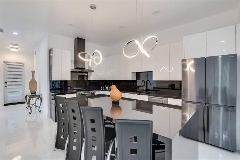 2962 NW 10th Court, Fort Lauderdale, FL 33311 Photo