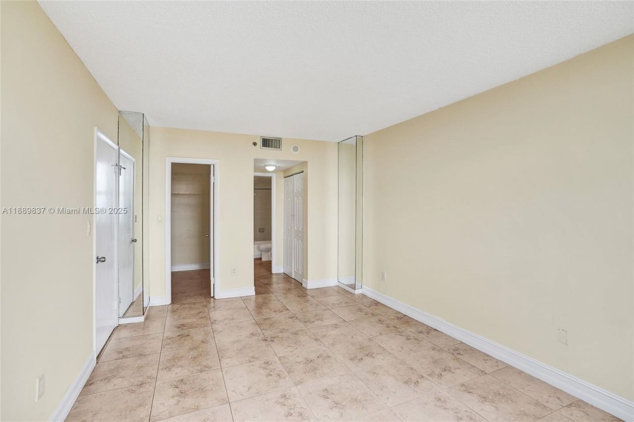 1470 NE 123rd St, Unit A1213, North Miami, FL 33161 Photo