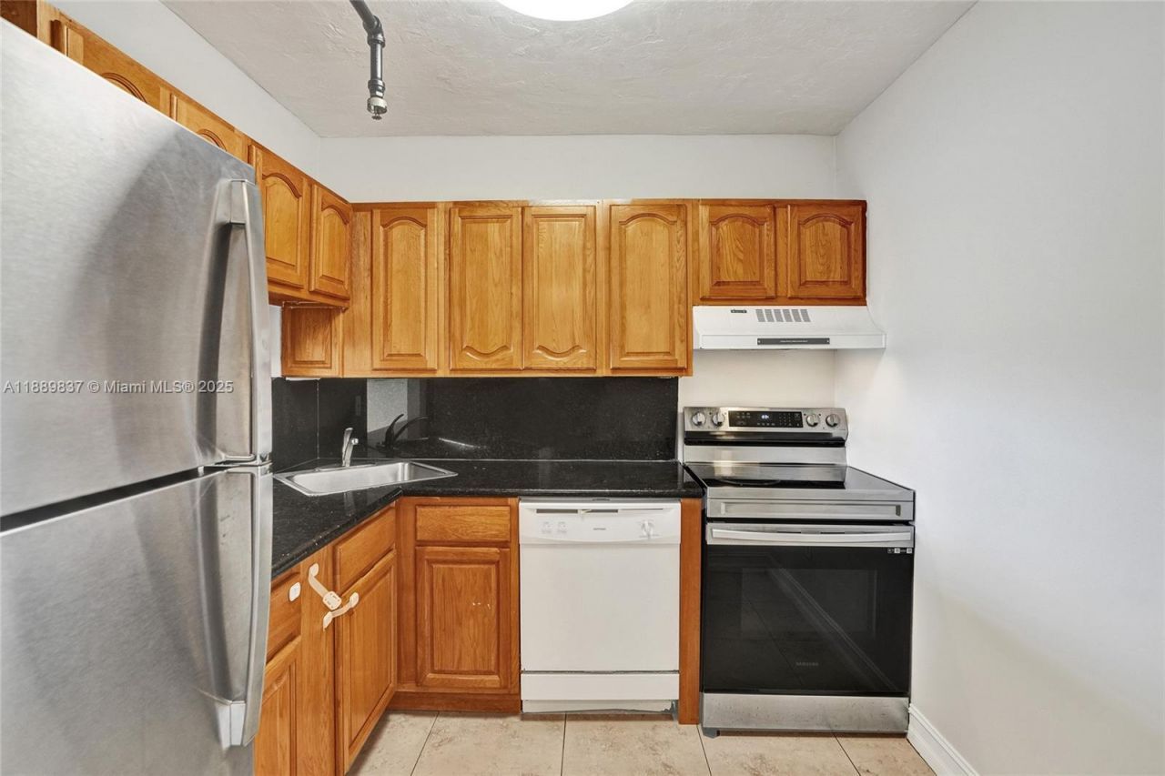 1470 NE 123rd St, Unit A1213, North Miami, FL 33161 Photo