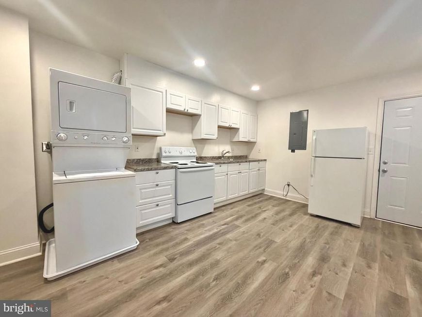 1527 Riggs Avenue, Baltimore, MD 21217 Main Photo