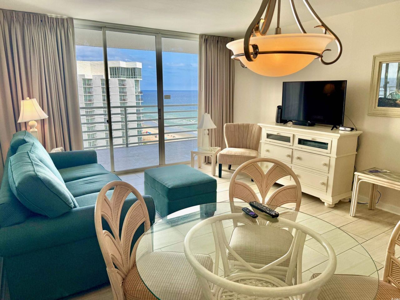 9840 Queensway Blvd. Photo 6