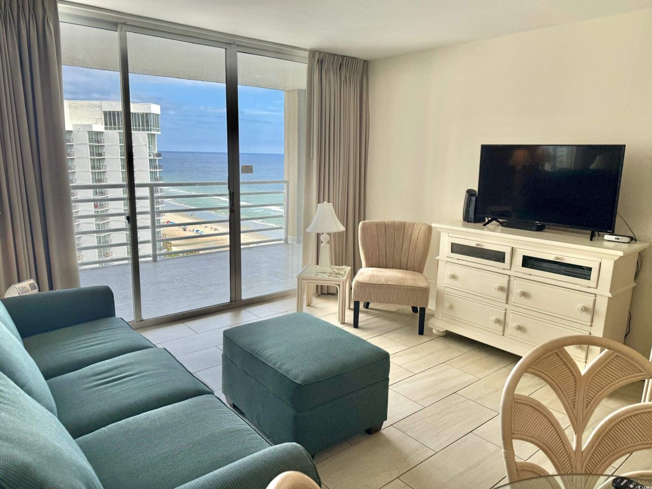 9840 Queensway Blvd. Photo 8