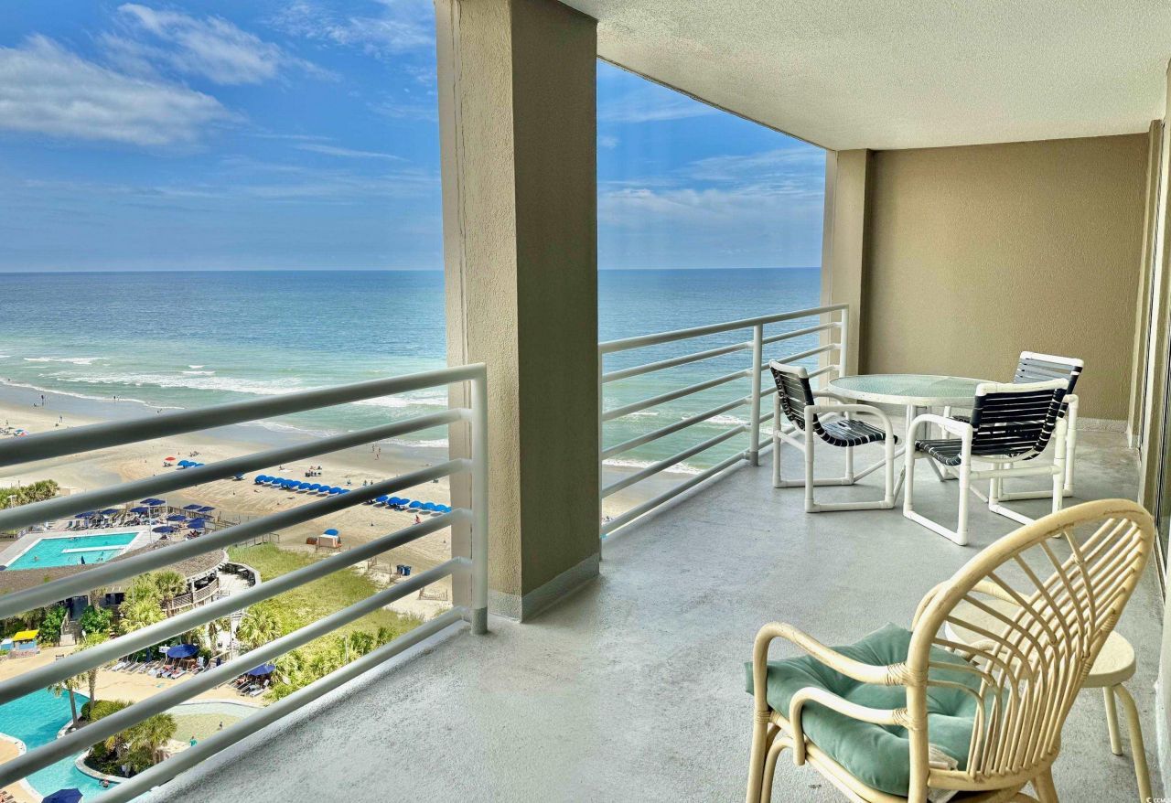 9840 Queensway Blvd. Photo 9