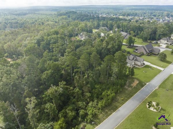 1063 Chattahoochee Drive, Bonaire, GA 31005