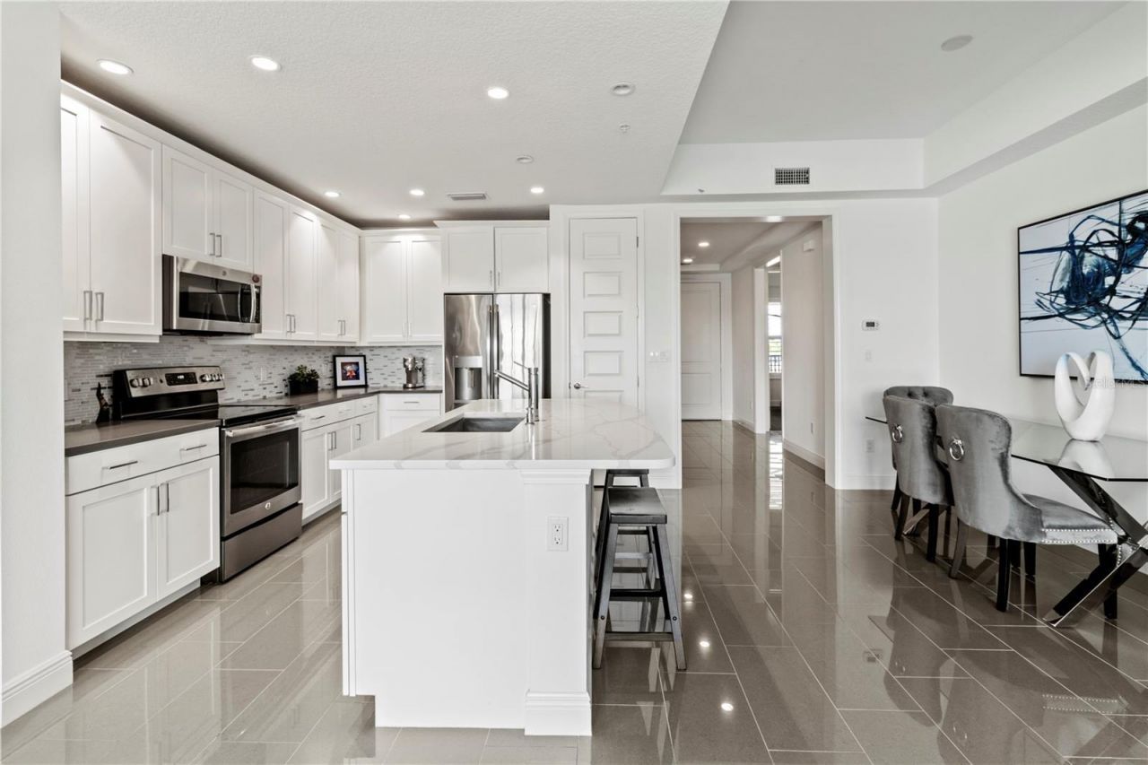 10520 Boardwalk Loop, Unit 302, Bradenton, FL 34202 Photo