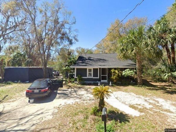1121 LUCAS STREET, LEESBURG, FL 34748