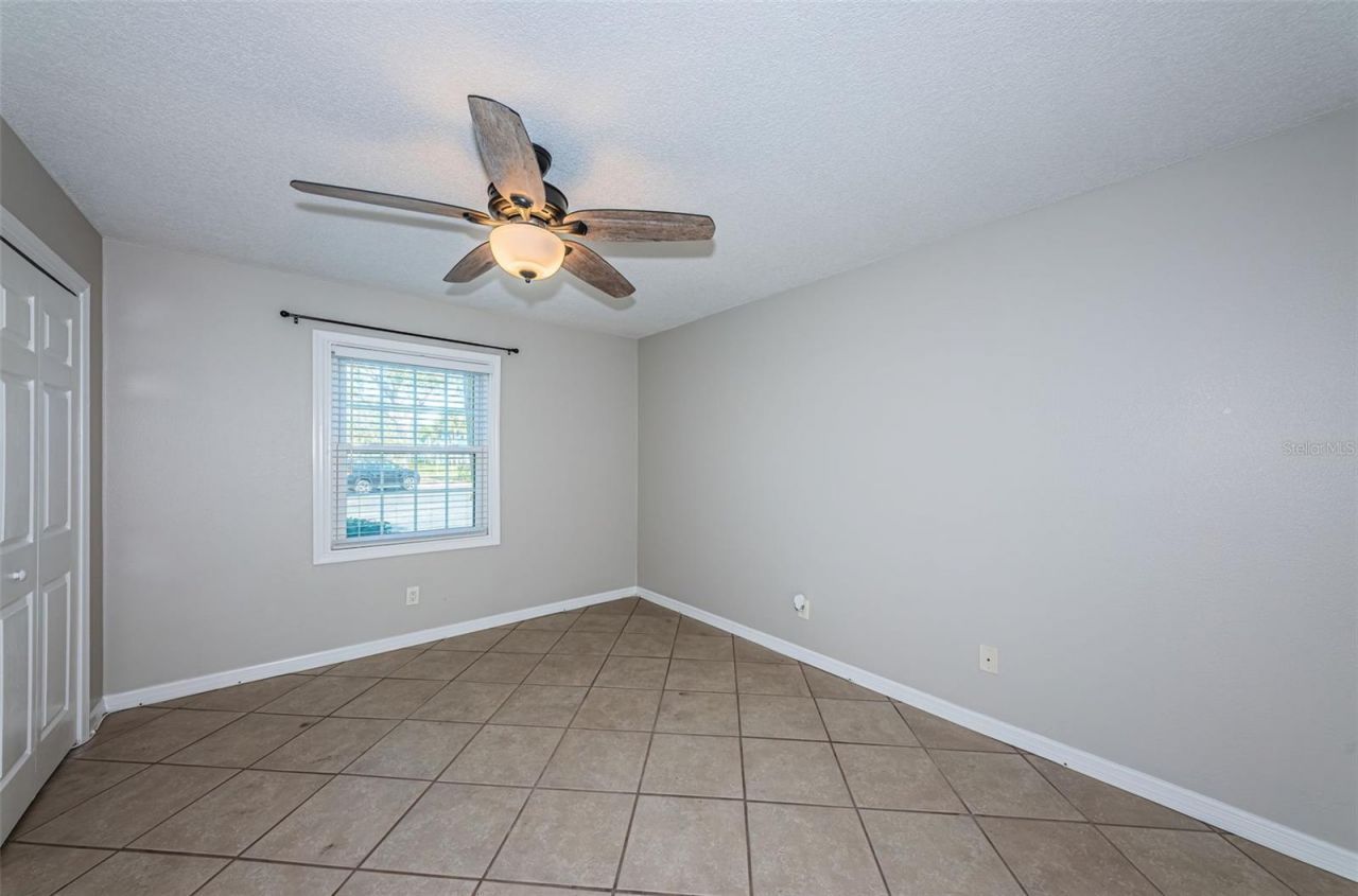 5196 Beach Drive Se, Unit B, Saint Petersburg, FL 33705 Photo