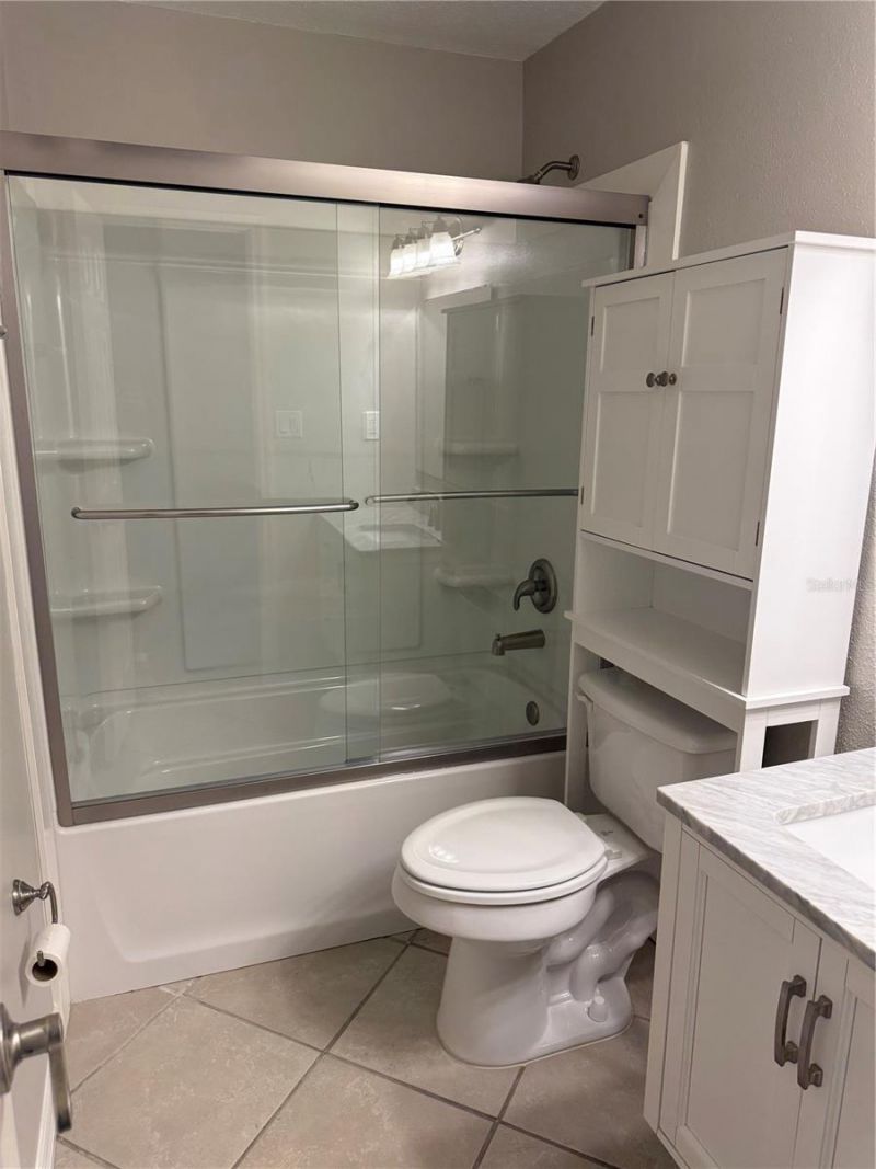 5196 Beach Drive Se, Unit B, Saint Petersburg, FL 33705 Photo