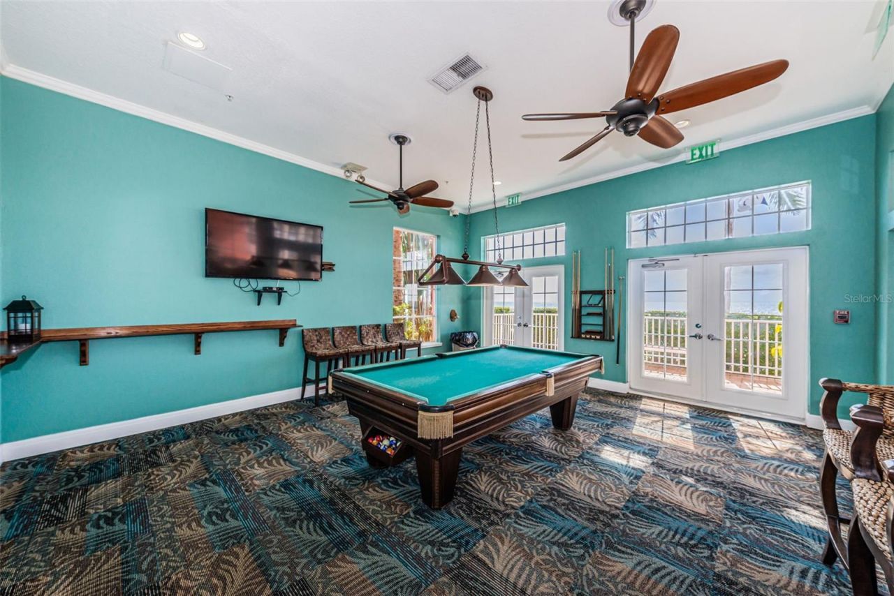 5196 Beach Drive Se, Unit B, Saint Petersburg, FL 33705 Photo