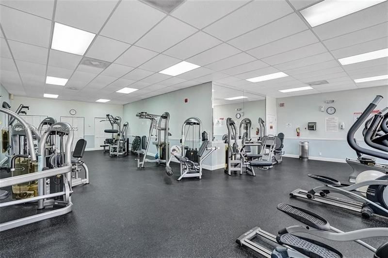 2301 S Ocean Drive, Unit 1707, Hollywood, FL 33019 Photo