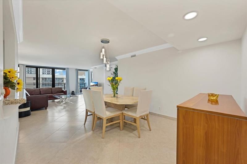 2301 S Ocean Drive, Unit 1707, Hollywood, FL 33019 Photo