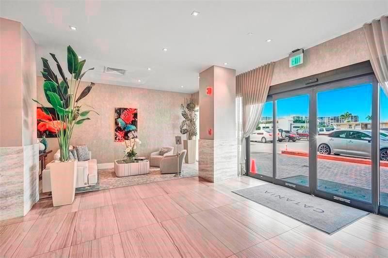 2301 S Ocean Drive, Unit 1707, Hollywood, FL 33019 Photo