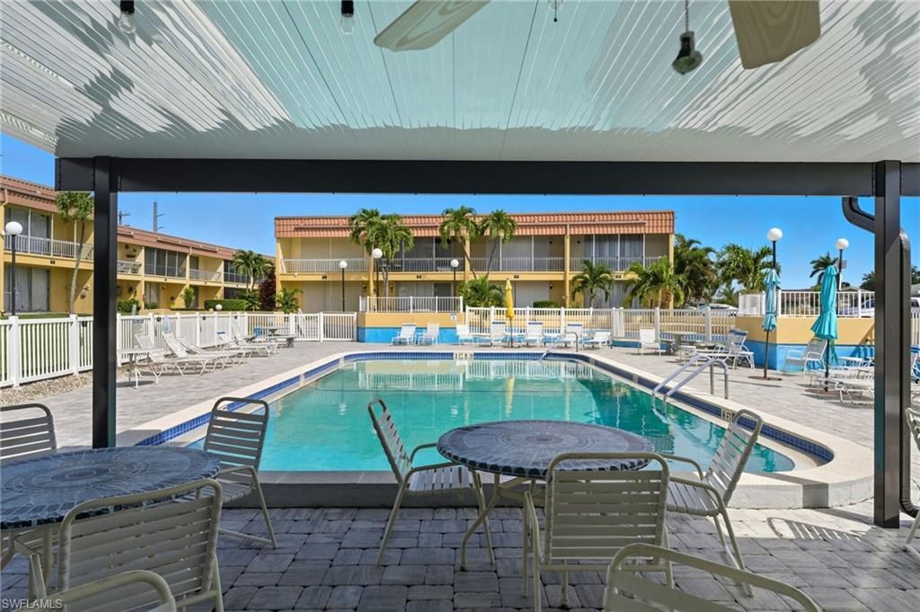 2907 Del Prado Blvd S, Unit B7, Cape Coral, FL 33904 Photo