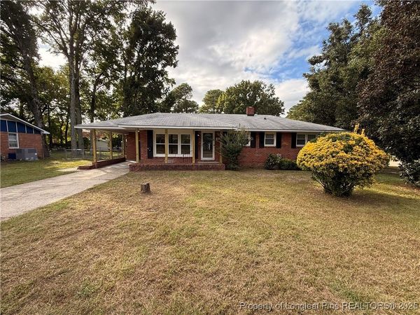 853 Shannon Drive, Fayetteville, NC 28303