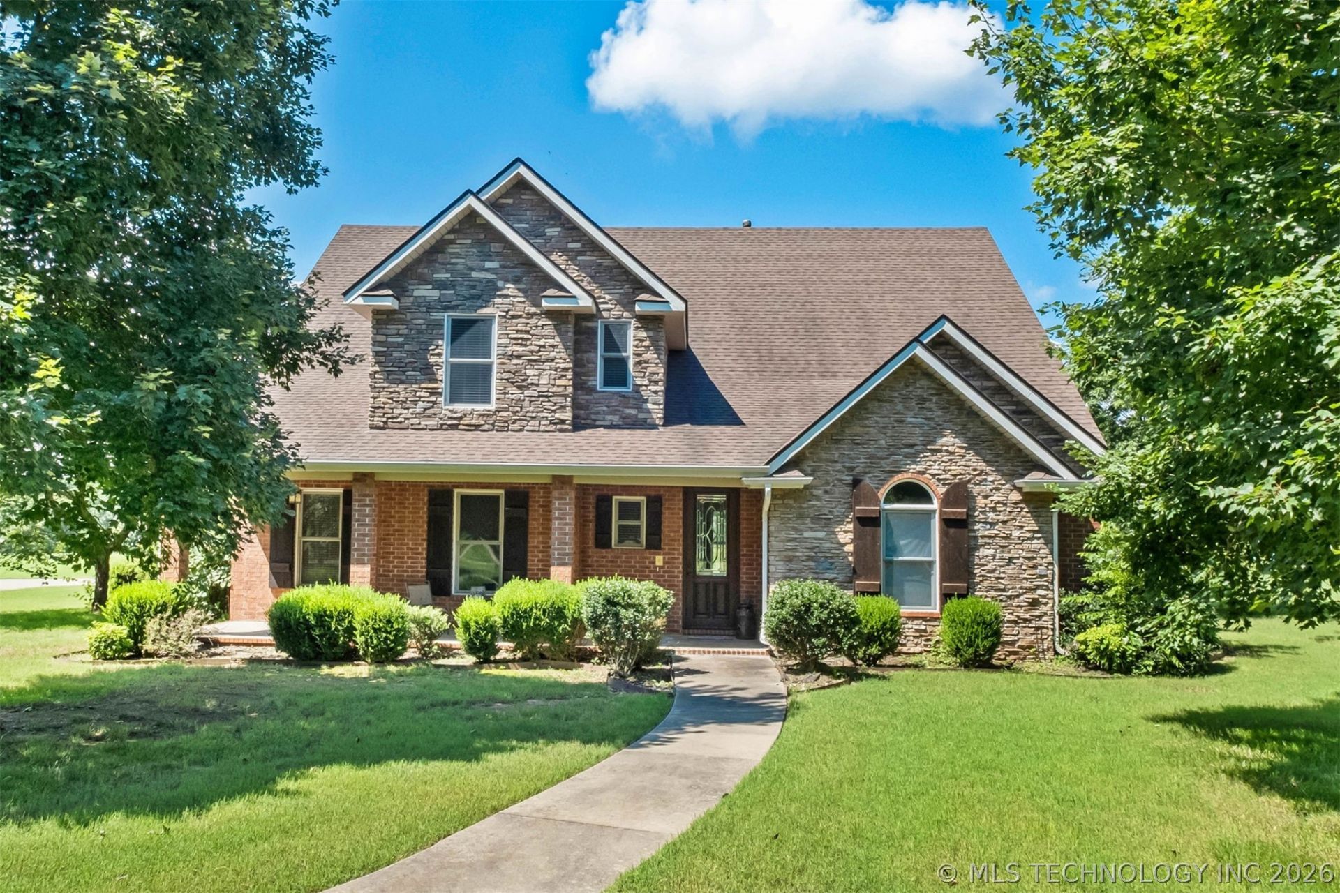 453 Sonoma, Fayetteville, AR 72703 Main Photo