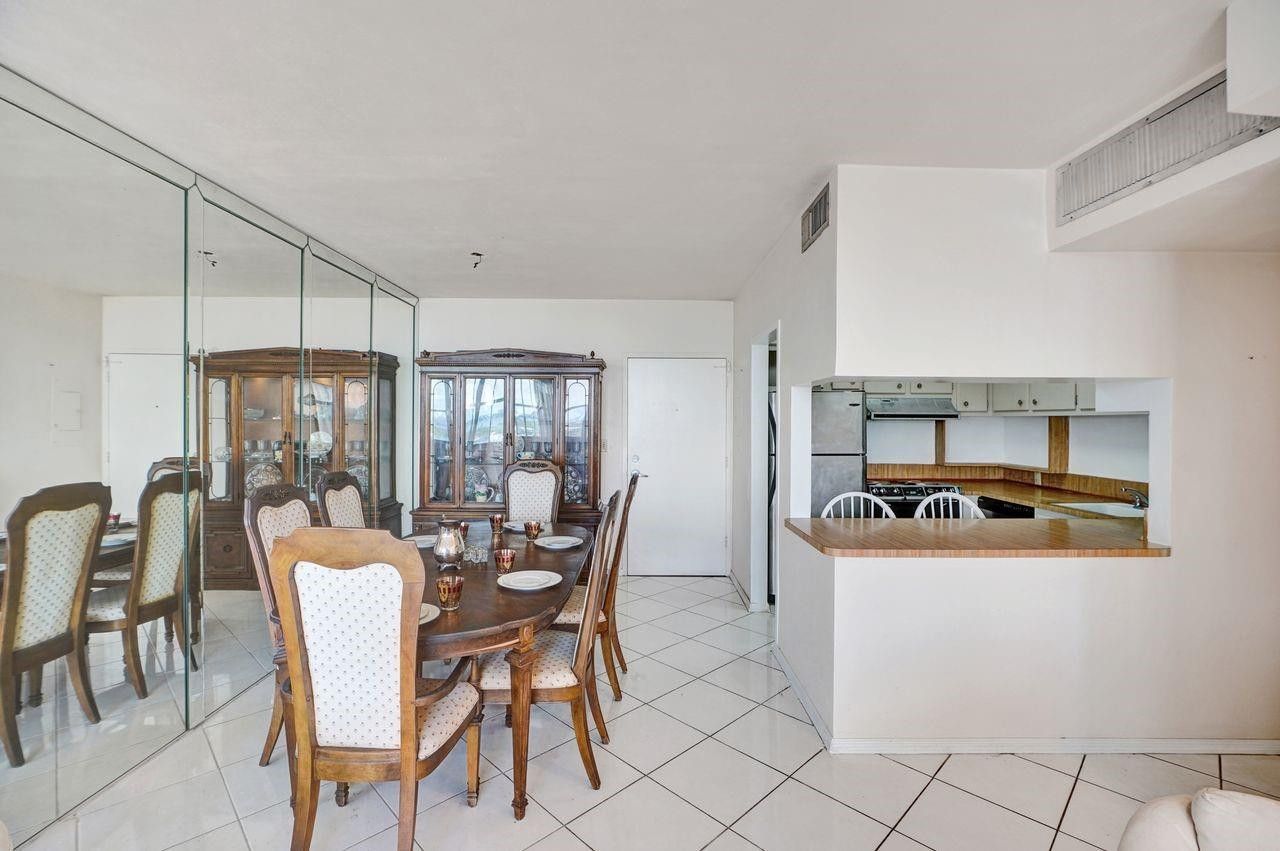 7441 Wayne Avenue, Unit 10c, Miami Beach, FL 33141 Photo