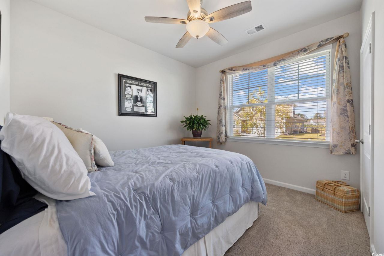 1040 Black Lake Way Photo 18