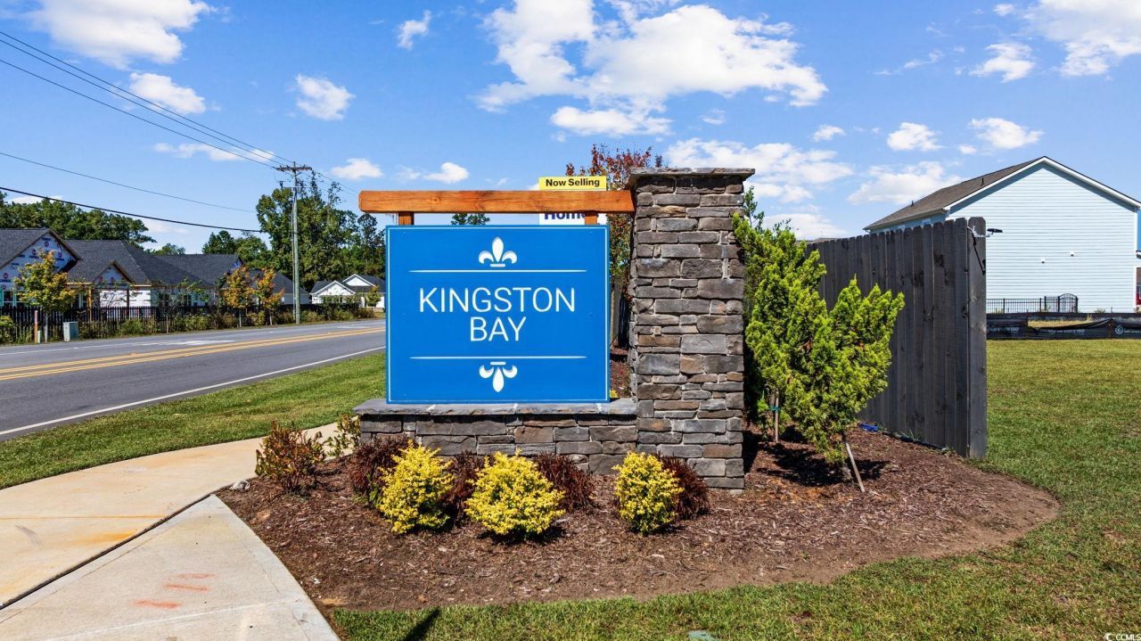 1040 Black Lake Way Photo 33