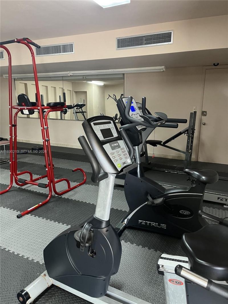 19001 NE 14th Ave, Unit 107, Miami, FL 33179 Photo