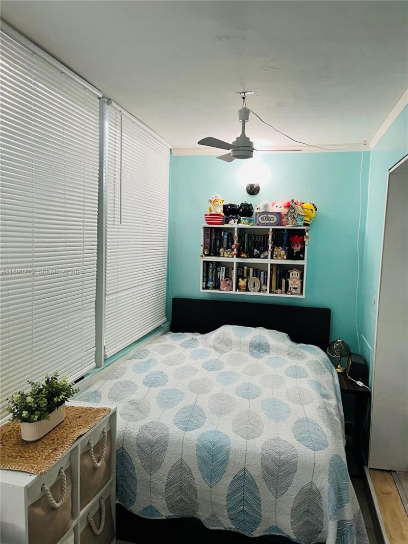 19001 NE 14th Ave, Unit 107, Miami, FL 33179 Photo