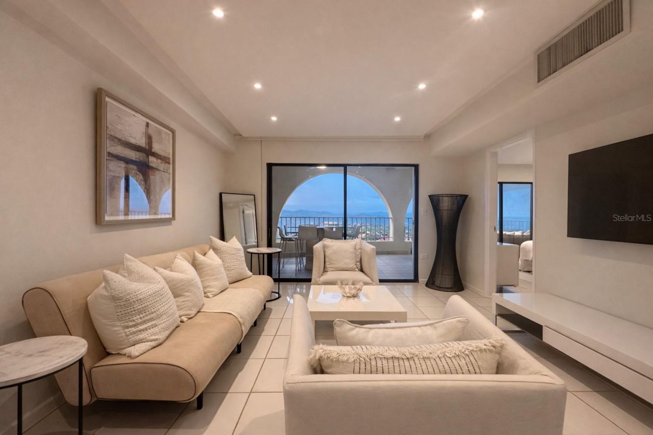 2,000 Metropica Way, Unit 1708, Sunrise, FL 33323 Photo