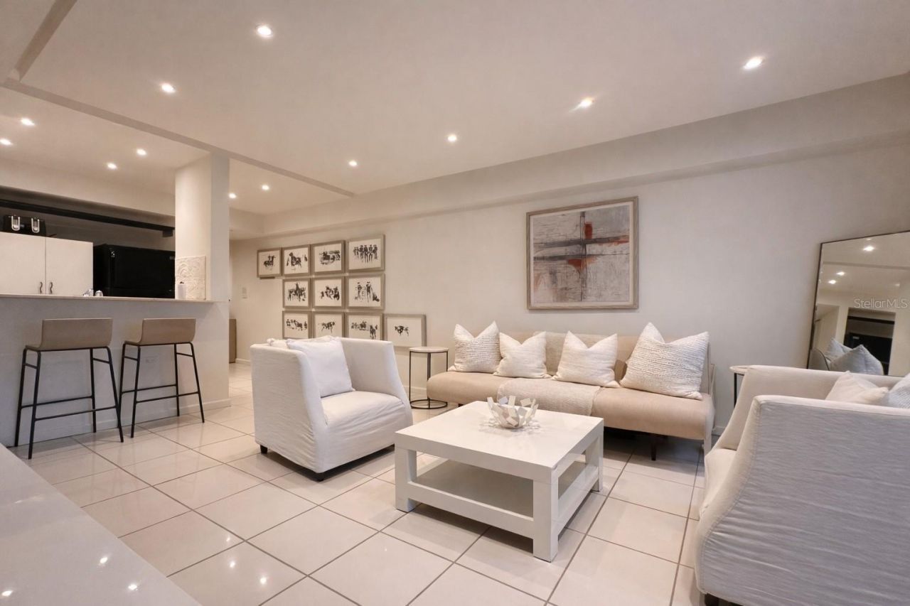 2,000 Metropica Way, Unit 1708, Sunrise, FL 33323 Photo