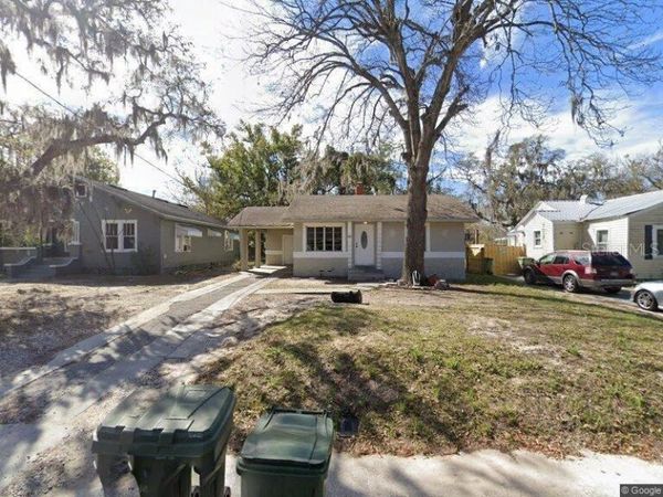 1805 HIGH STREET, LEESBURG, FL 34748