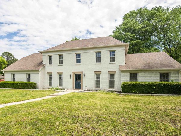 1946 CORBIN RD, Germantown, TN 38139