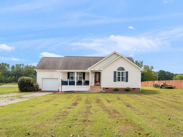 96 Sugarhill Drive, Zebulon, NC 27597
