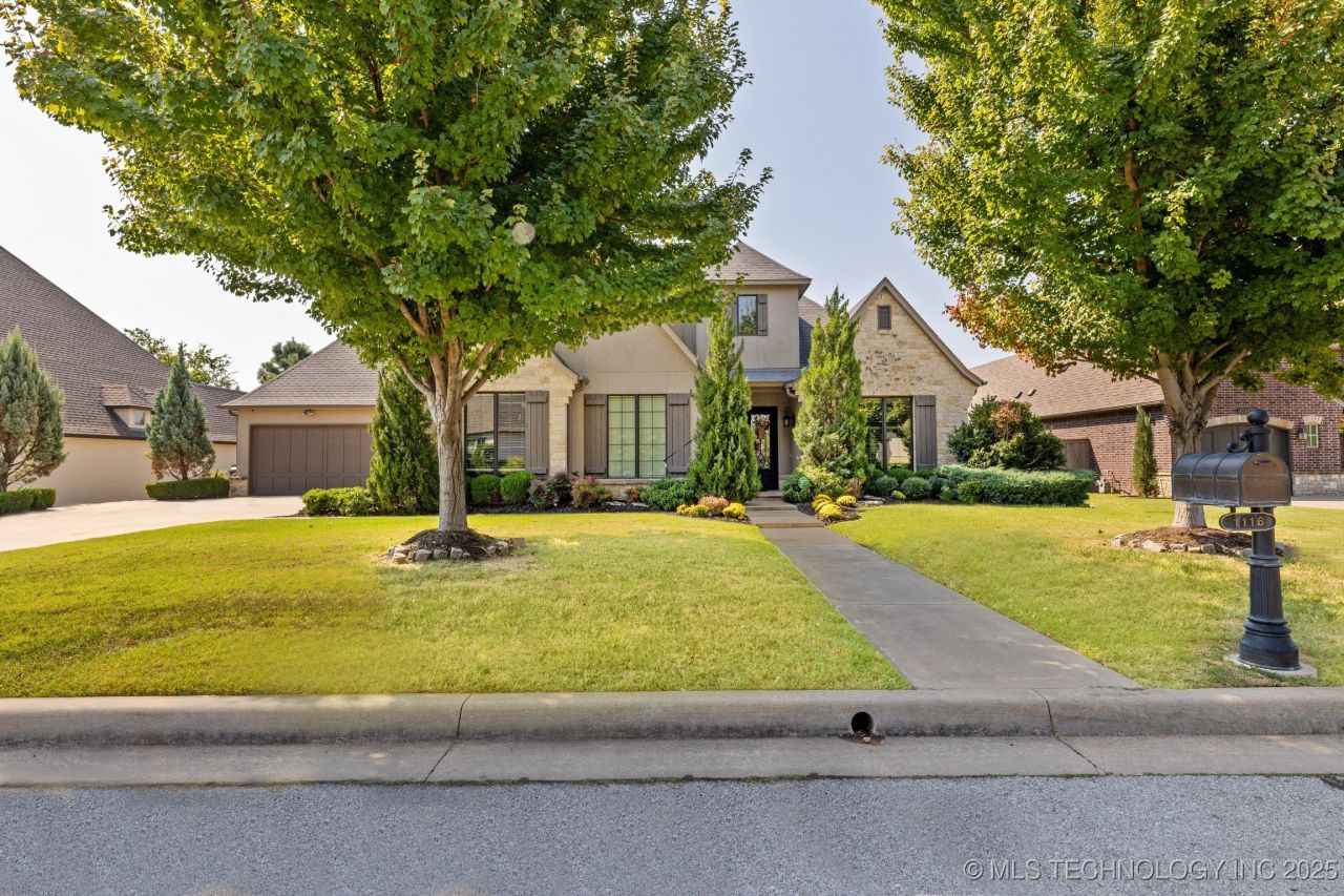 1116 W 108th Place S, Jenks, OK 74037 Main Photo