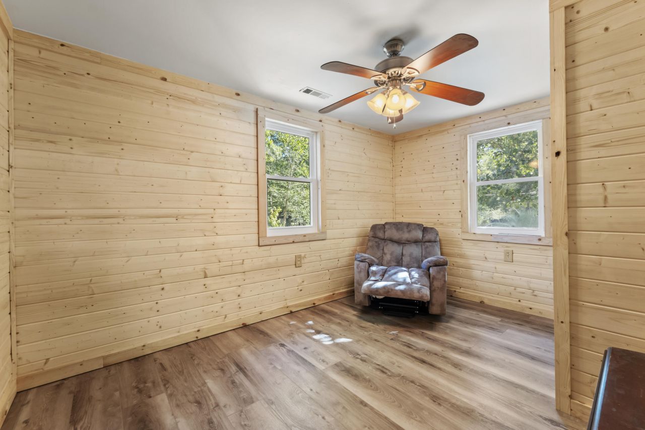 1239 Holly Ridge Lane Photo 19