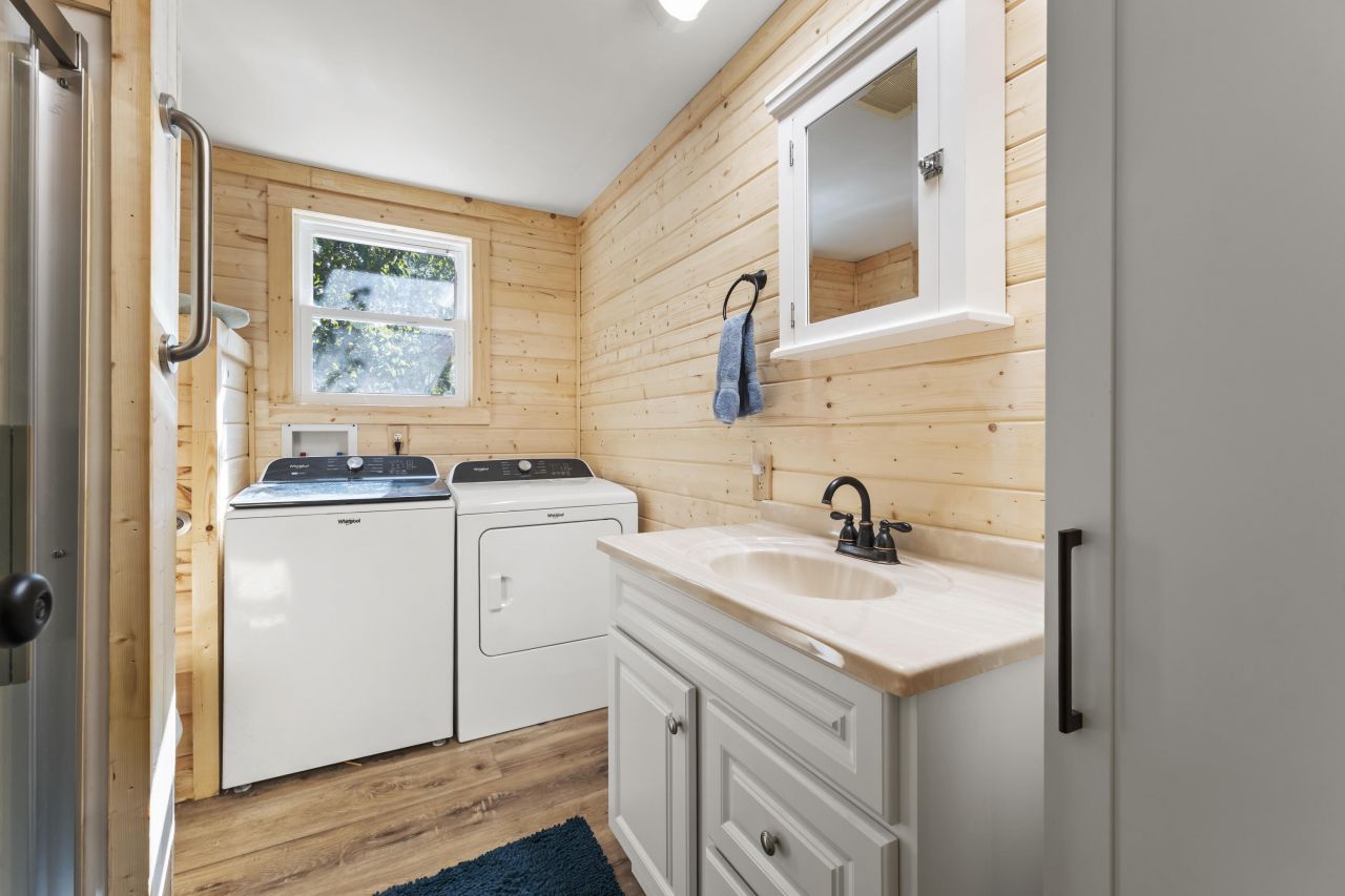 1239 Holly Ridge Lane Photo 21