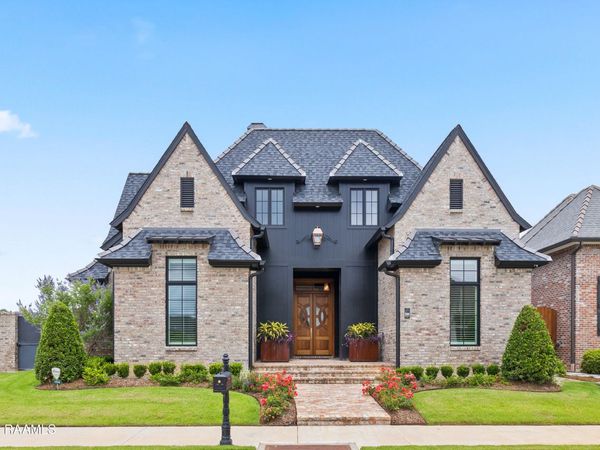 104 Moondance Lane, Lafayette, LA 70508