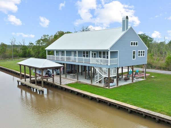 9406 Amberjack Lane , Abbeville, LA 70510