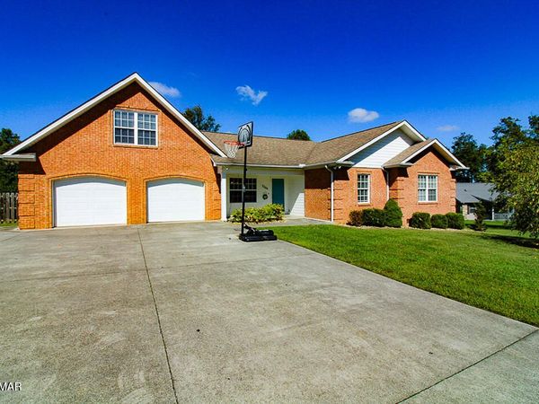 2209 Rogers Place, Sevierville, TN 37876