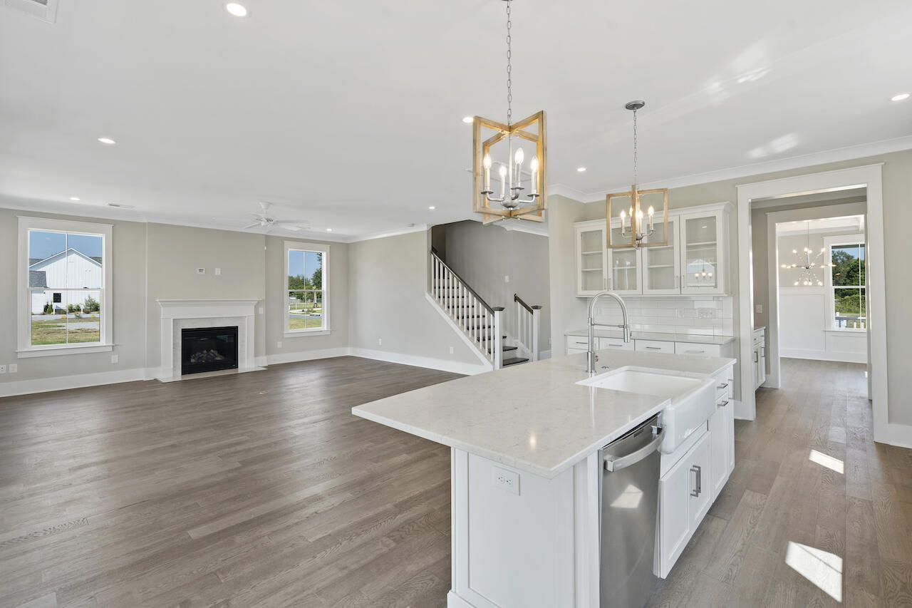 2031 Riverbend Drive Photo 13